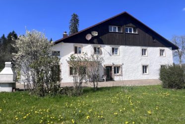 Charme et authenticité à Lajoux