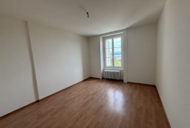 20150301 - Appartement 3 pièces avec vue sur le lac à St-Aubin-Sauges