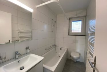 À louer : Appartement 4 de pièces entièrement rénové à Orpond