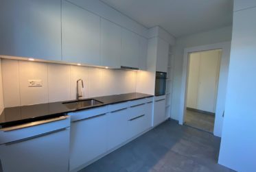 À louer : Appartement 4 de pièces entièrement rénové à Orpond