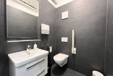 À louer – Spacieux local commercial moderne de 270 m²