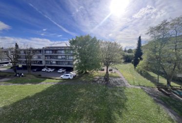 Grosszügige 5.5-Zimmer-Wohnung im Dachgeschoss mit Weitblick