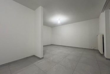 Zu vermieten in Büetigen: Renovierte 4,5-Zimmer-Wohnung, mit Garten