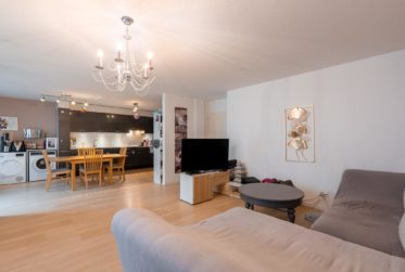 Geräumige 4.5-Zimmer-Wohnung mit Balkon im Stadtzentrum