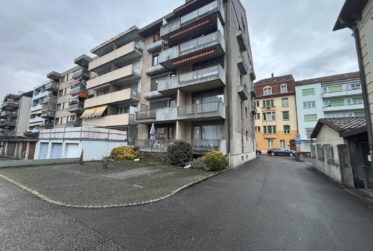 Aussenparkplatz zu vermieten