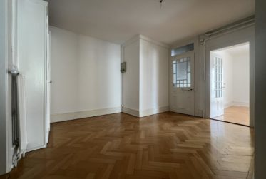 Charmant 3.5 pièces rénové au 3e étage à La Chaux-de-Fonds