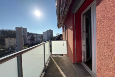 Appartement de 3 pièces dans le quartier de mâche
