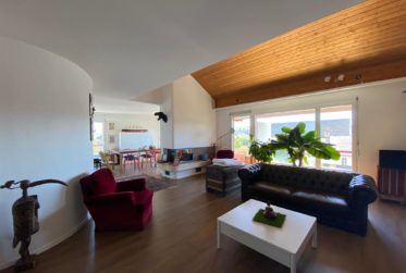 Zu vermieten – Wunderschöne 4.5-Zimmer-Dachwohnung im Stadtzentrum