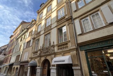 Appartement de 3,5 pièces au cœur du centre historique de Neuchâtel