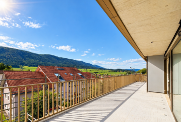 Neue 5.5-Zimmer-Attikawohnung mit 40 m² Terrasse