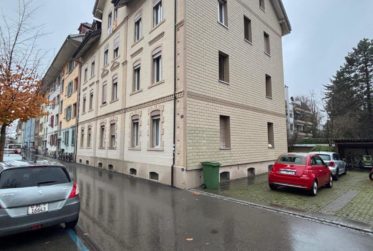 Renovierte 3-Zimmer-Wohnung mit Charme zu vermieten – Biel